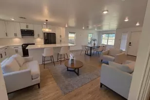 8125 Sunnyhill St, Houston, TX 77088 - Photo 2