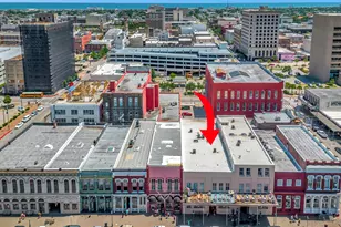 2119 Strand, Galveston, TX 77550 - Photo 2