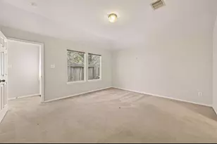 12811 Lodenbriar Dr, Houston, TX 77072 - Photo 14