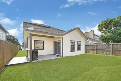 4802 Tracemeadow Drive, Houston, TX 77066 - Photo 30