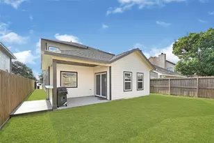 4802 Tracemeadow Dr, Houston, TX 77066 - Photo 30