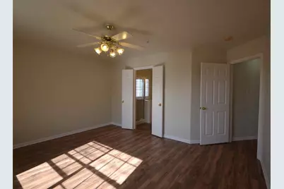 2710 Grants Lake Boulevard #J10, Sugar Land, TX 77479 - Photo 32