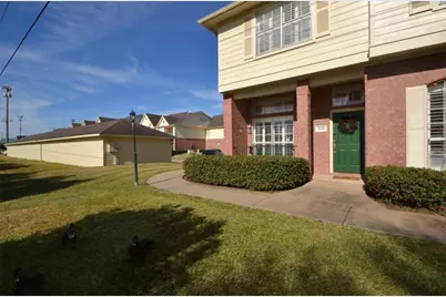 2710 Grants Lake Boulevard #J10, Sugar Land, TX 77479 - Photo 4