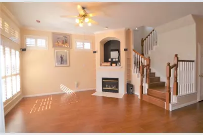 2710 Grants Lake Boulevard #J10, Sugar Land, TX 77479 - Photo 6