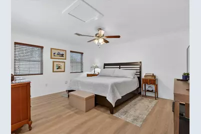117 Horseshoe Lake Drive W, Huntsville, TX 77320 - Photo 12