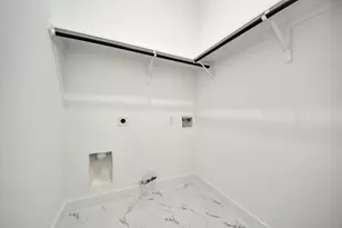 8533 Amadwe St, Houston, TX 77051 - Photo 32