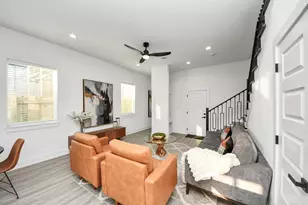 8533 Amadwe St, Houston, TX 77051 - Photo 8