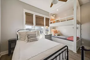 1534 Windsong Way, Tiki Island, TX 77554 - Photo 26