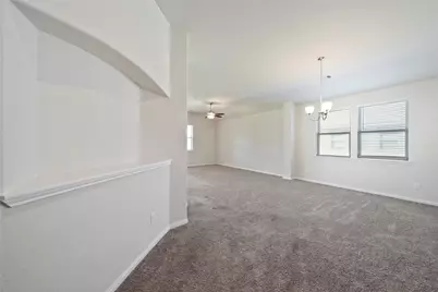 6502 Blimp Base Boulevard, Hitchcock, TX 77563 - Photo 4