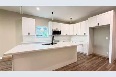 7821 Angus Street, Houston, TX 77028 - Photo 8