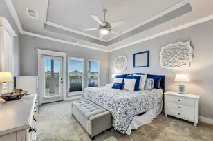 13602 Windlass Cir, Galveston, TX 77554 - Photo 20