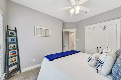 13602 Windlass Circle, Galveston, TX 77554 - Photo 26