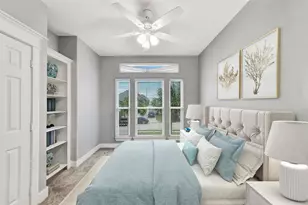 13602 Windlass Cir, Galveston, TX 77554 - Photo 18