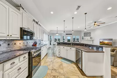 13602 Windlass Circle, Galveston, TX 77554 - Photo 8