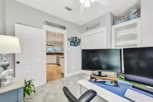 13602 Windlass Cir, Galveston, TX 77554 - Photo 18