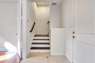 2309 Hadley St, Houston, TX 77003 - Photo 2