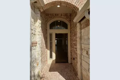 5927 Bristol Path Lane, Sugar Land, TX 77479 - Photo 4