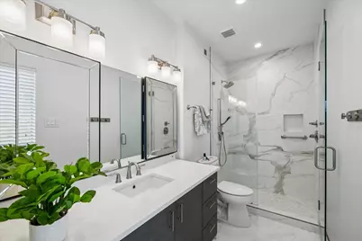 351 Lakeside Lane #201, Nassau Bay, TX 77058 - Photo 22