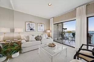 351 Lakeside Ln, Nassau Bay, TX 77058 - Photo 6