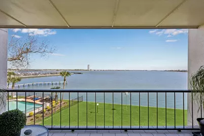 351 Lakeside Lane #201, Nassau Bay, TX 77058 - Photo 8