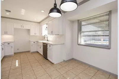 1918 Tulsa Street, Deer Park, TX 77536 - Photo 14