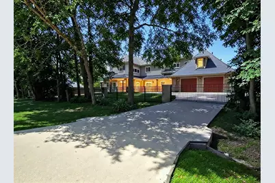 2401 Conastoga Court, Conroe, TX 77384 - Photo 2