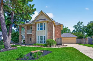 7534 17th Green Dr, Humble, TX 77346 - Photo 2