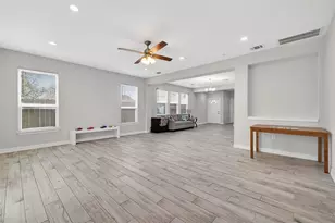 1411 Featherstone St, Houston, TX 77020 - Photo 6