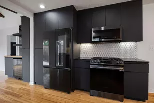 1310 Walton St, Houston, TX 77009 - Photo 8