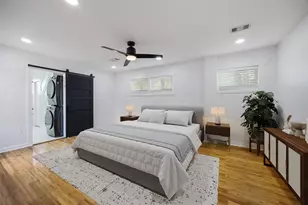 1310 Walton St, Houston, TX 77009 - Photo 10