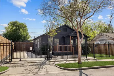 1310 Walton Street, Houston, TX 77009 - Photo 18