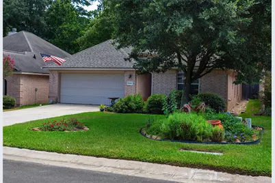 10486 Parkside Drive, Willis, TX 77318 - Photo 1