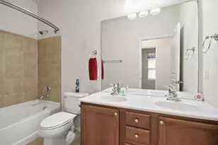 16918 Cherokee Lake Ln, Houston, TX 77044 - Photo 16