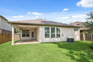 16918 Cherokee Lake Ln, Houston, TX 77044 - Photo 28