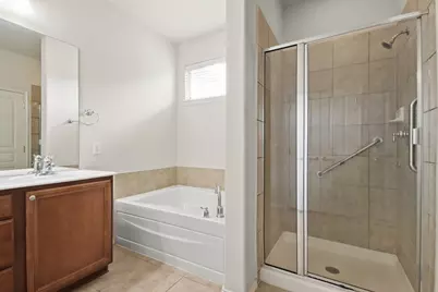 16918 Cherokee Lake Lane, Houston, TX 77044 - Photo 14