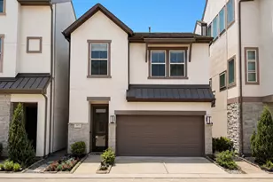 817 Kamano Ave, Houston, TX 77008 - Photo 2