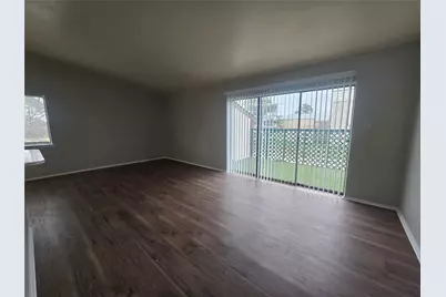 394 Duroux Road #D, La Marque, TX 77568 - Photo 2