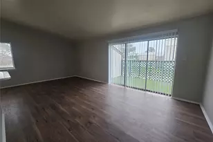 394 Duroux Rd, La Marque, TX 77568 - Photo 2