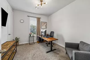 1514 Canter Bayou Way, Houston, TX 77043 - Photo 16