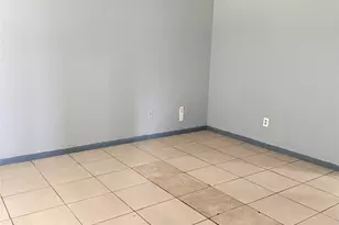 12615 Shannon Hills Dr, Houston, TX 77099 - Photo 32