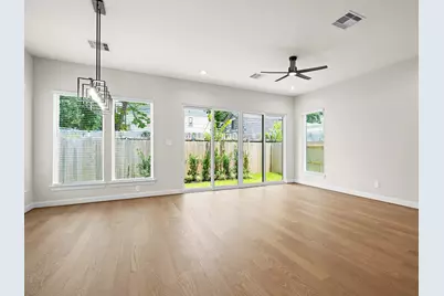7208 Shadyvilla Lane, Houston, TX 77055 - Photo 6