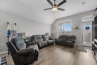 108 Alessandra Way, Huntsville, TX 77320 - Photo 8