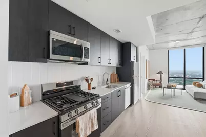 5501 La Branch Street #2310, Houston, TX 77004 - Photo 2
