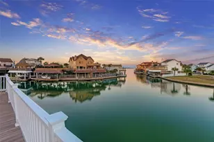 1834 Tiki Dr, Tiki Island, TX 77554 - Photo 30