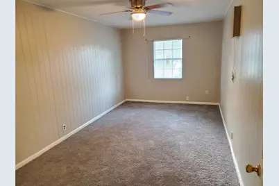 5318 Doulton Drive, Houston, TX 77033 - Photo 14