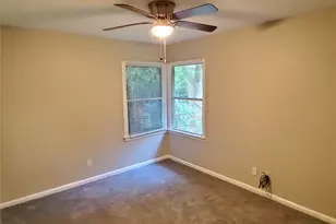 5318 Doulton Dr, Houston, TX 77033 - Photo 4