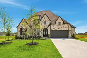 307 Barbet Ct, Montgomery, TX 77316 - Photo 2