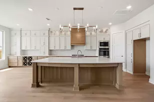 307 Barbet Ct, Montgomery, TX 77316 - Photo 2