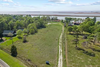 3514 S Main Street, Anahuac, TX 77514 - Photo 10