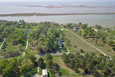 3514 S Main Street, Anahuac, TX 77514 - Photo 4